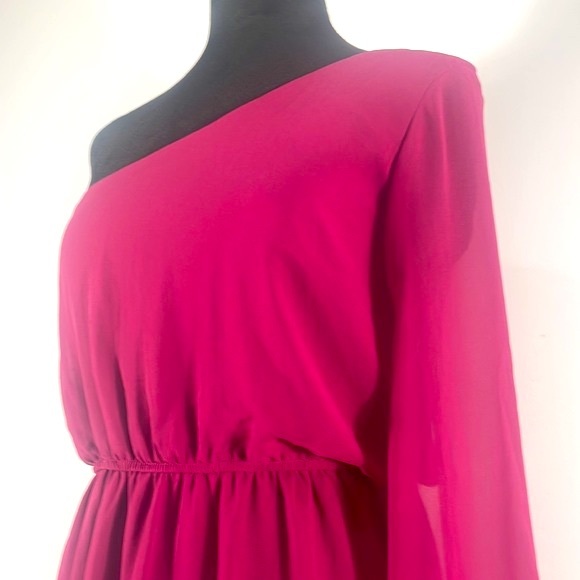 Francesca’s Small Burgundy, Crimson, One Shoulder Mini dress - Picture 6 of 6